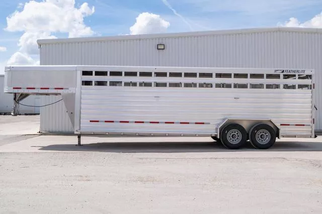 used Stock / Stock Combo Trailers Featherlite  for sale, in Seguin, TX Thumbnail 2