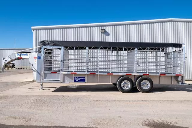 new Stock / Stock Combo Trailers Gooseneck  for sale, in Seguin, TX Thumbnail 2