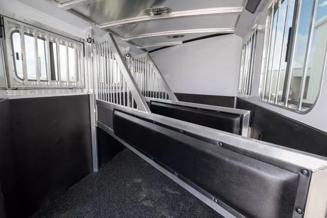 new Horse Trailers Sooner  for sale, in Seguin, TX Thumbnail 17