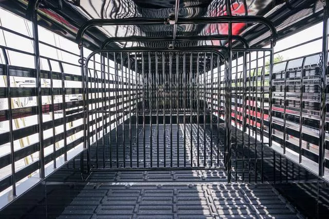 new Stock / Stock Combo Trailers Gooseneck  for sale, in Seguin, TX Thumbnail 10