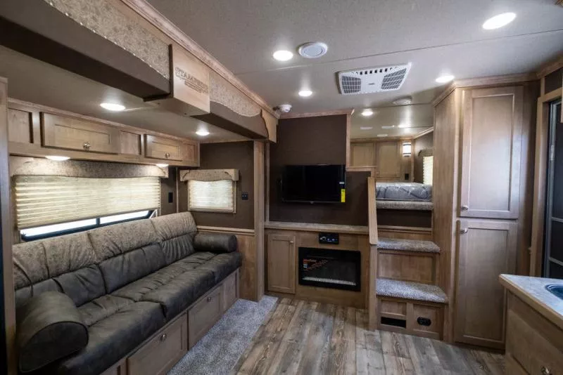 new Horse Trailers Merhow Trailers  for sale, in Seguin, TX Thumbnail 29