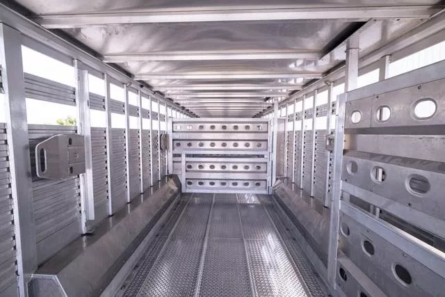 used Stock / Stock Combo Trailers EBY  for sale, in Seguin, TX Thumbnail 18