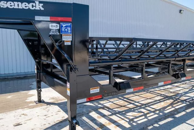 new Stock / Stock Combo Trailers Gooseneck  for sale, in Seguin, TX Thumbnail 7
