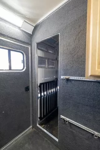 used Horse Trailers Cimarron Trailers  for sale, in Seguin, TX Thumbnail 25