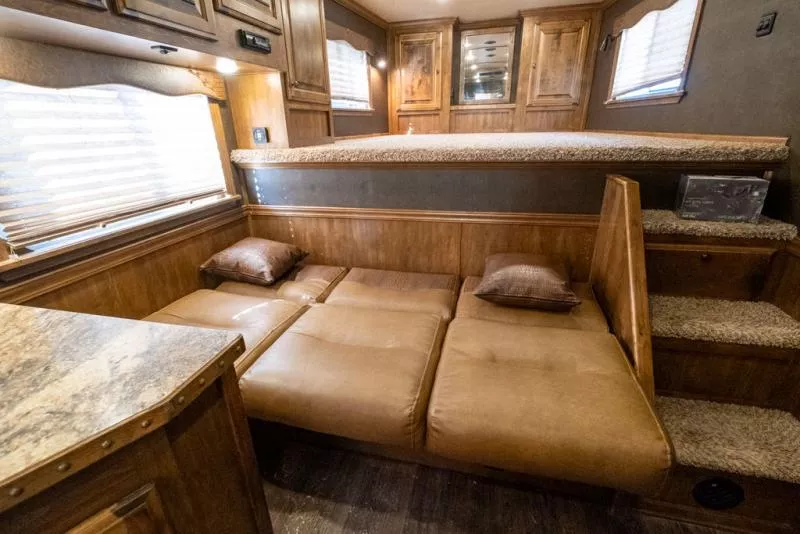 used Horse Trailers Elite Trailers  for sale, in Seguin, TX Thumbnail 9