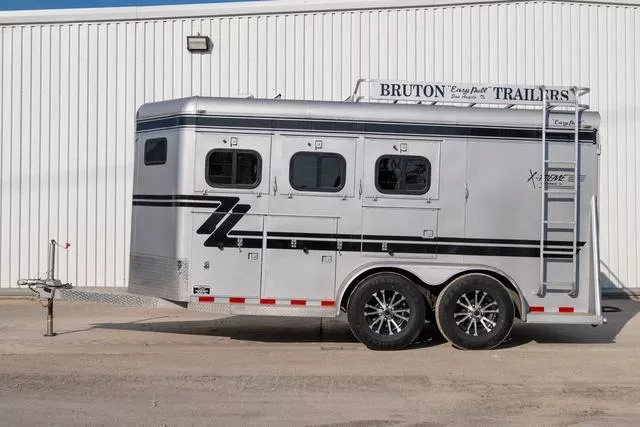 used Horse Trailers Bruton Trailers  for sale, in Seguin, TX Thumbnail 2
