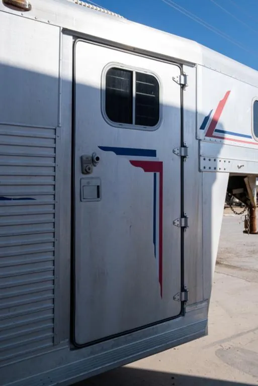 used Horse Trailers 4-Star Trailers  for sale, in Seguin, TX Thumbnail 6