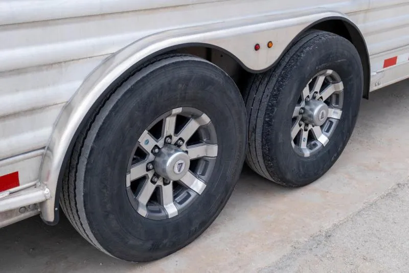 used Horse Trailers Elite Trailers  for sale, in Seguin, TX Thumbnail 28