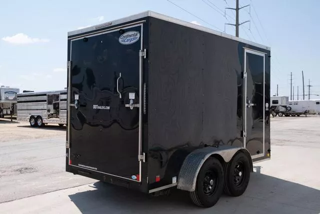 used Cargo (Enclosed) Trailers Continental Cargo  for sale, in Seguin, TX Thumbnail 4