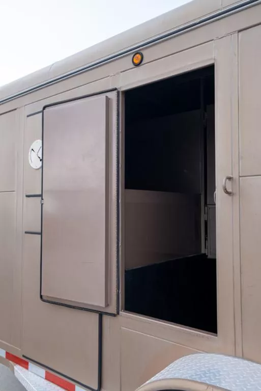 used Horse Trailers CM Trailers  for sale, in Seguin, TX Thumbnail 17