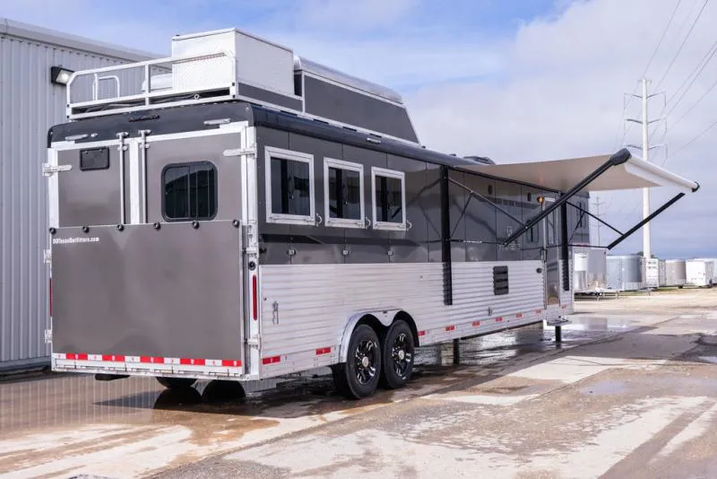 new Horse Trailers Bison Trailers  for sale, in Seguin, TX Thumbnail 3