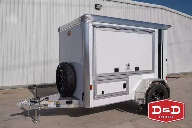 2025 Sundowner Trailers 8 Ft Farrier Trailer 