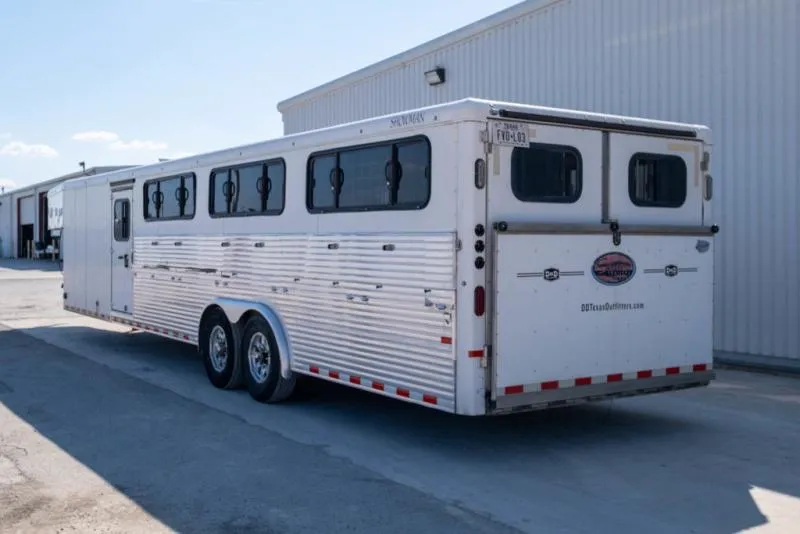 used Horse Trailers Sundowner Trailers  for sale, in Seguin, TX Thumbnail 3