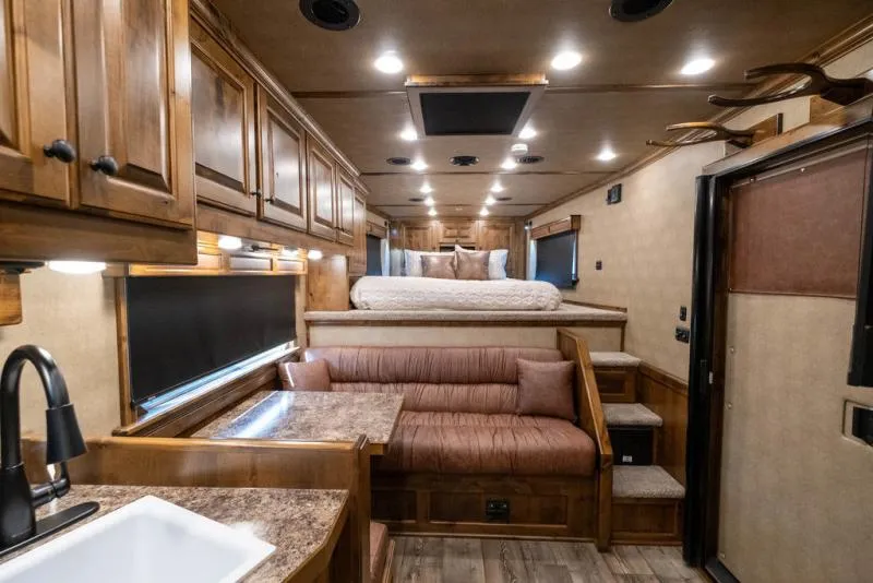 new Horse Trailers Elite Trailers  for sale, in Seguin, TX Thumbnail 11