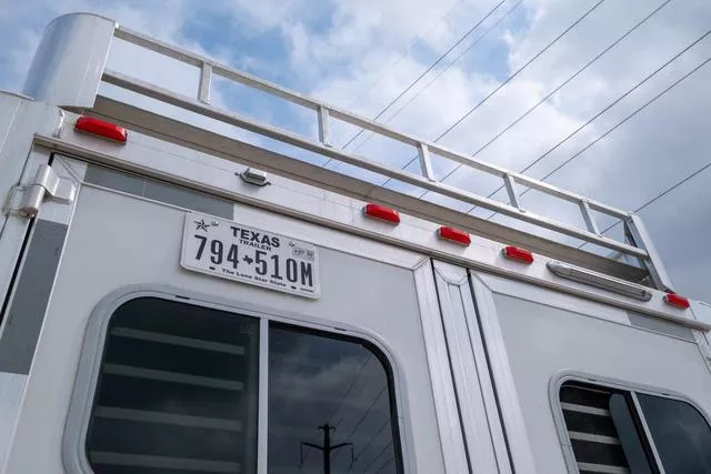 used Horse Trailers Elite Trailers  for sale, in Seguin, TX Thumbnail 23