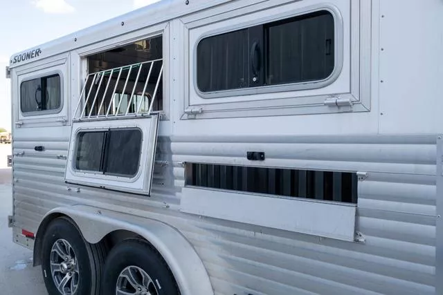 used Horse Trailers Sooner  for sale, in Seguin, TX Thumbnail 15