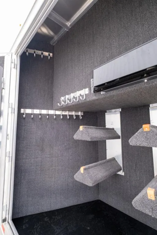 used Horse Trailers Elite Trailers  for sale, in Seguin, TX Thumbnail 12