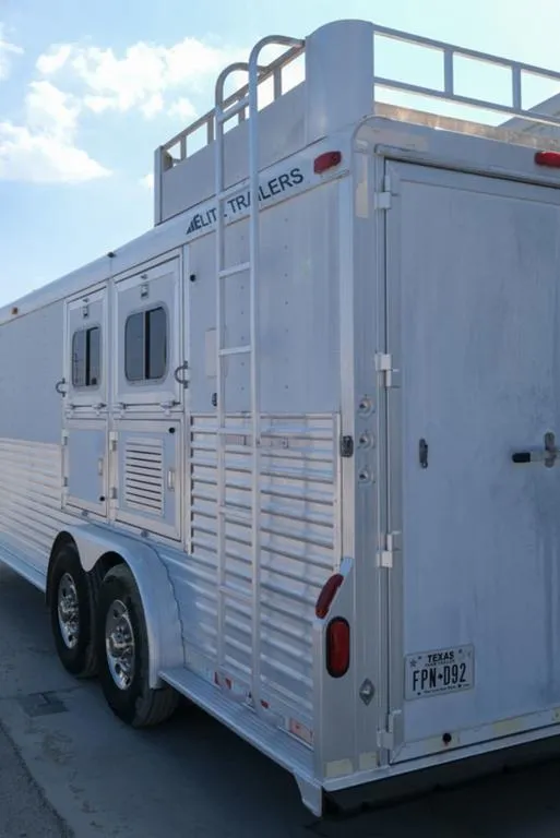 used Horse Trailers Elite Trailers  for sale, in Seguin, TX Thumbnail 21
