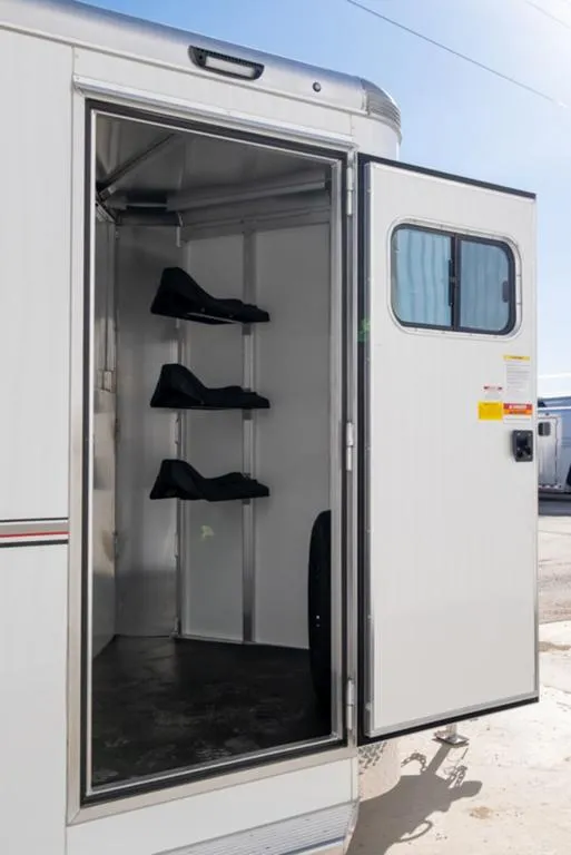 new Horse Trailers Sundowner Trailers  for sale, in Seguin, TX Thumbnail 7