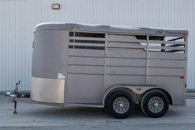 used Horse Trailers CM Trailers  for sale, in Seguin, TX Thumbnail 2