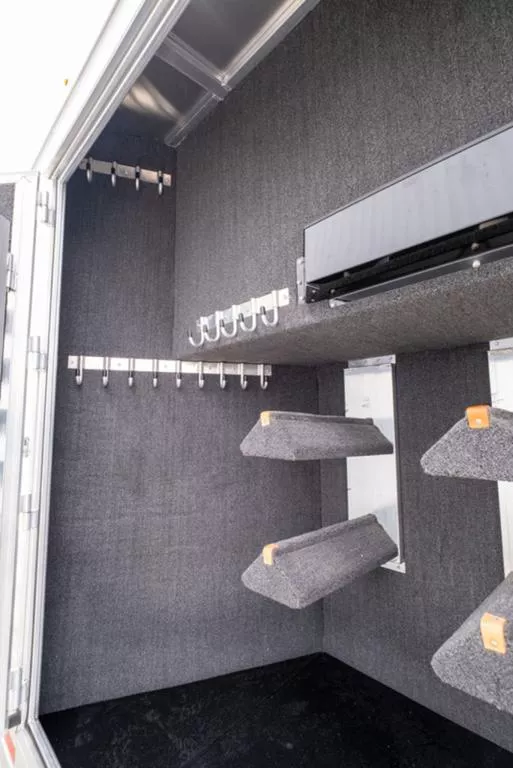 used Horse Trailers Elite Trailers  for sale, in Seguin, TX Thumbnail 12