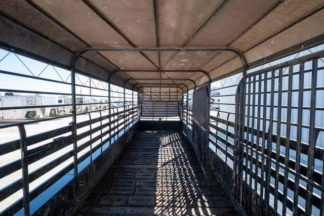 used Stock / Stock Combo Trailers Gooseneck  for sale, in Seguin, TX Thumbnail 13