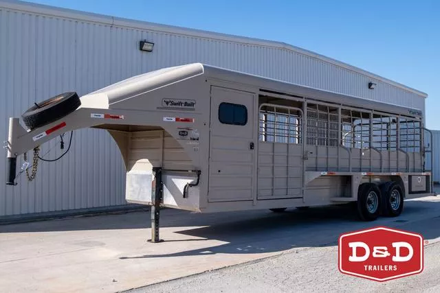 2019 Swift Built 24 Ft Stock Combo Trailer