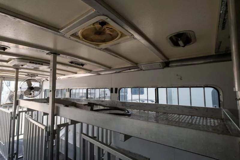 used Horse Trailers Cimarron Trailers  for sale, in Seguin, TX Thumbnail 10