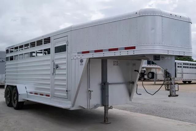 used Stock / Stock Combo Trailers Featherlite  for sale, in Seguin, TX Thumbnail 5