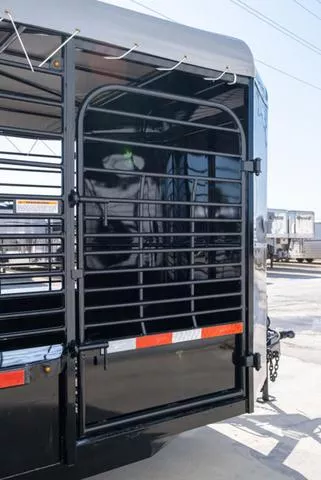 new Stock / Stock Combo Trailers Gooseneck  for sale, in Seguin, TX Thumbnail 6