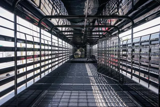 new Stock / Stock Combo Trailers Gooseneck  for sale, in Seguin, TX Thumbnail 5