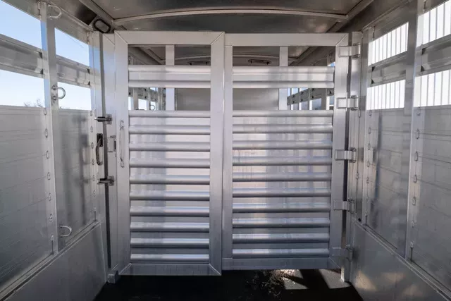 used Stock / Stock Combo Trailers Elite Trailers  for sale, in Seguin, TX Thumbnail 20