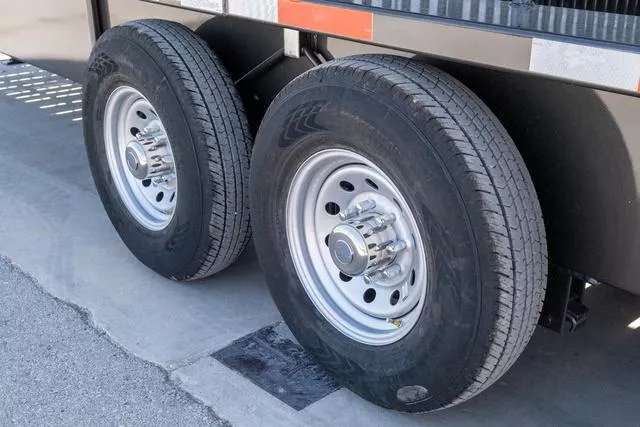 new Stock / Stock Combo Trailers Gooseneck  for sale, in Seguin, TX Thumbnail 18