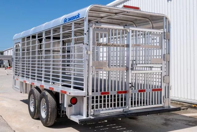 new Stock / Stock Combo Trailers Gooseneck  for sale, in Seguin, TX Thumbnail 3