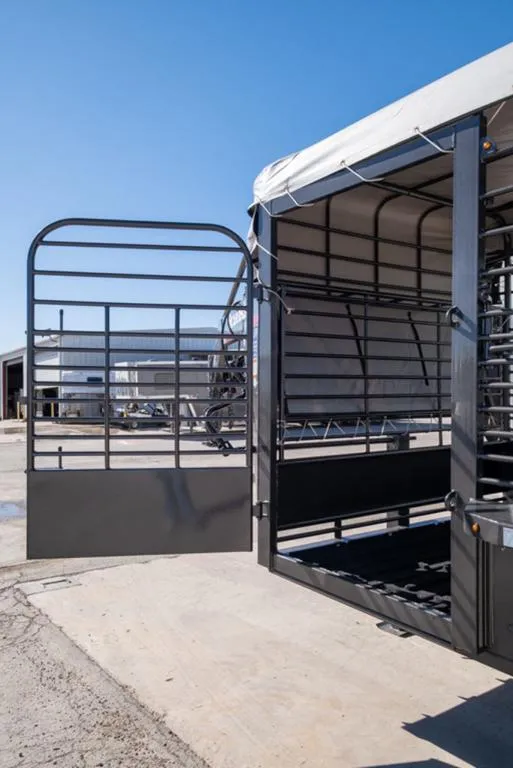 new Stock / Stock Combo Trailers Gooseneck  for sale, in Seguin, TX Thumbnail 7