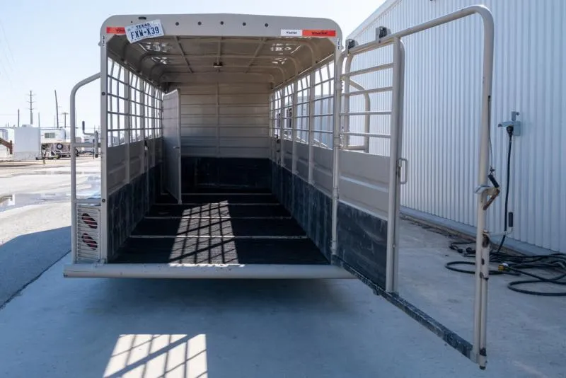 used Stock / Stock Combo Trailers Swift Built Trailers  for sale, in Seguin, TX Thumbnail 17