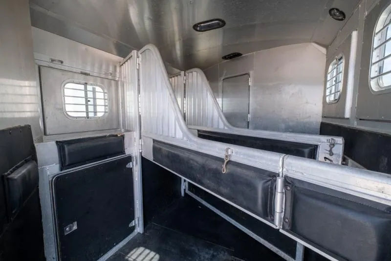 used Horse Trailers 4-Star Trailers  for sale, in Seguin, TX Thumbnail 15