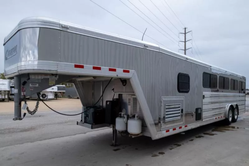 used Horse Trailers Cimarron Trailers  for sale, in Seguin, TX Thumbnail 5