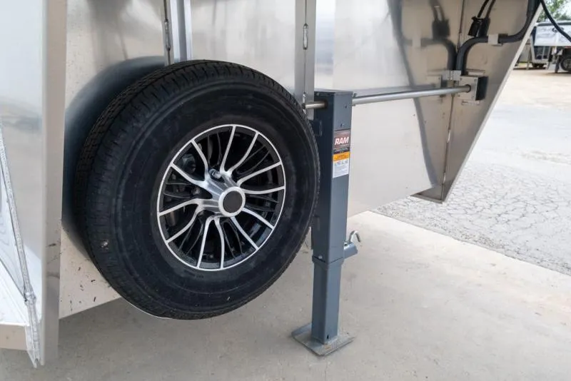 new Horse Trailers Sooner  for sale, in Seguin, TX Thumbnail 6