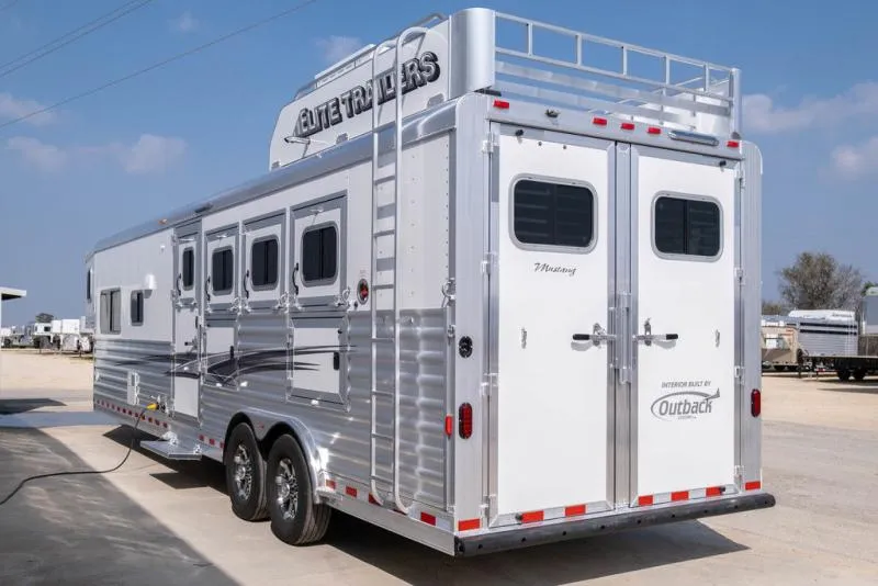 new Horse Trailers Elite Trailers  for sale, in Seguin, TX Thumbnail 6