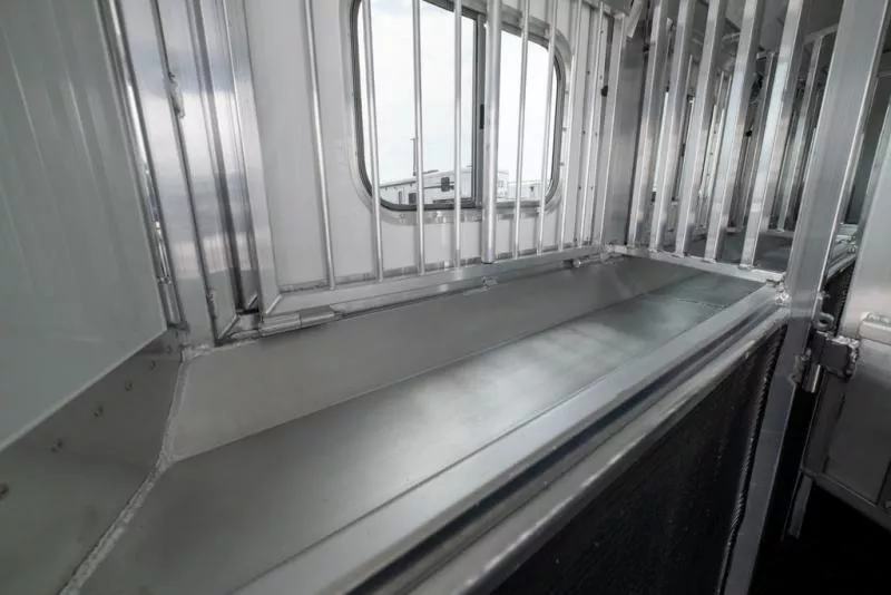 new Horse Trailers Elite Trailers  for sale, in Seguin, TX Thumbnail 17