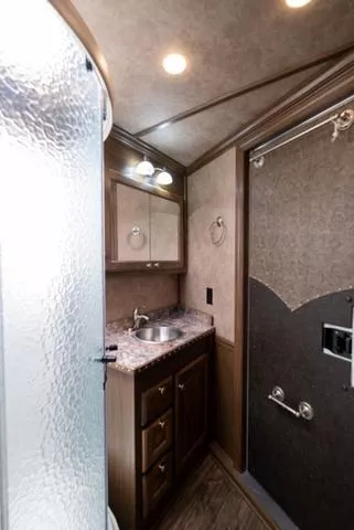 used Horse Trailers Elite Trailers  for sale, in Seguin, TX Thumbnail 27