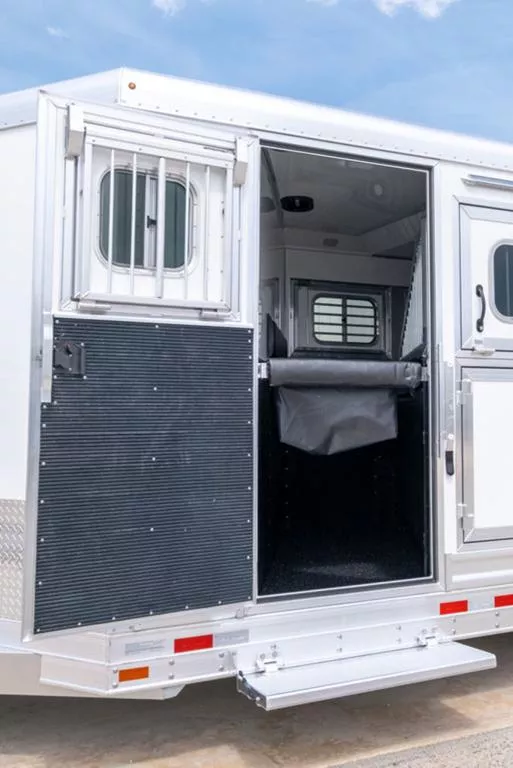 new Horse Trailers Elite Trailers  for sale, in Seguin, TX Thumbnail 23