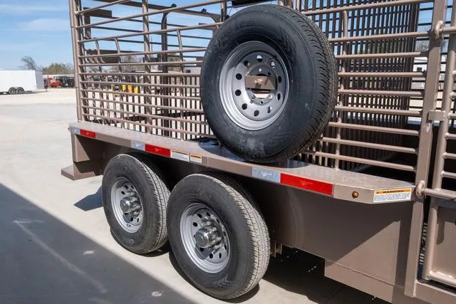 new Stock / Stock Combo Trailers Gooseneck  for sale, in Seguin, TX Thumbnail 10