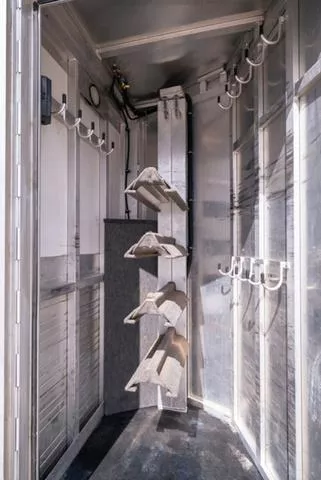 used Horse Trailers Bloomer  for sale, in Seguin, TX Thumbnail 12