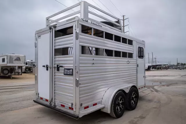 used Horse Trailers CM Trailers  for sale, in Seguin, TX Thumbnail 4