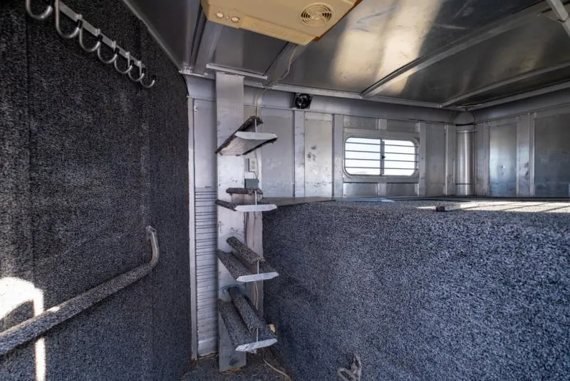 used Horse Trailers 4-Star Trailers  for sale, in Seguin, TX Thumbnail 8