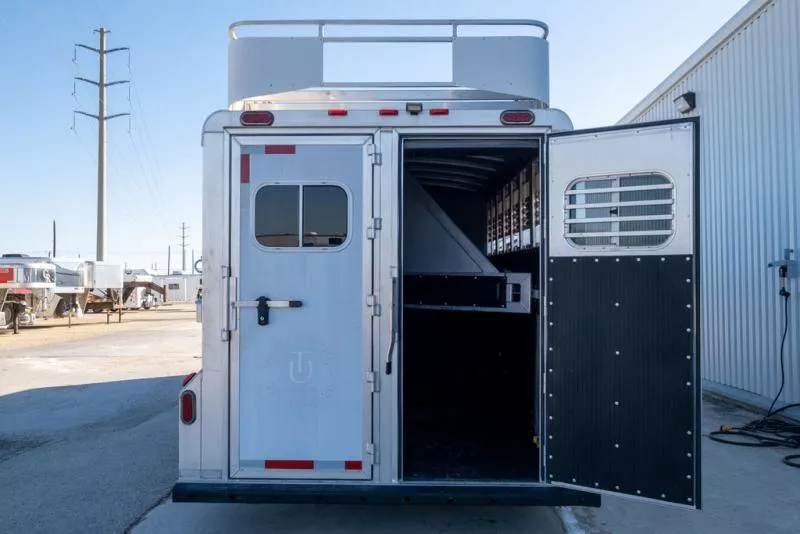 used Horse Trailers Platinum Coach  for sale, in Seguin, TX Thumbnail 20