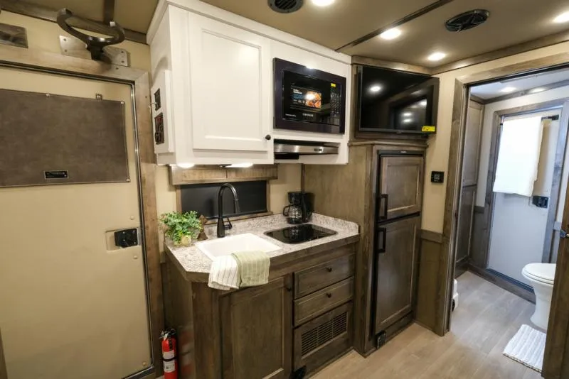 new Horse Trailers Cimarron Trailers  for sale, in Seguin, TX Thumbnail 14