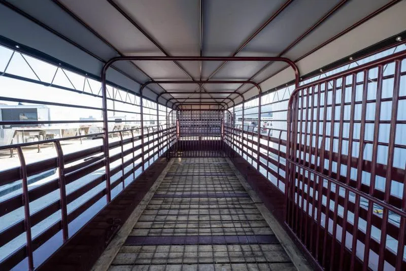 used Stock / Stock Combo Trailers Gooseneck  for sale, in Seguin, TX Thumbnail 10